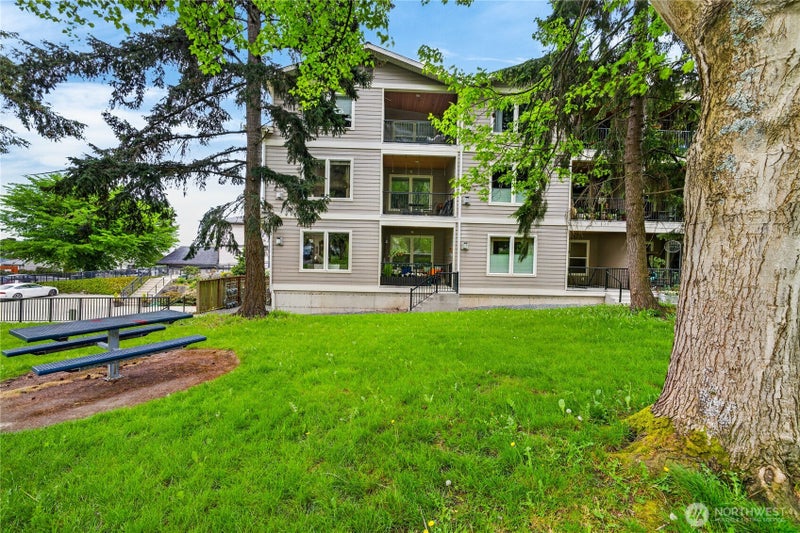 1109 29th Street 301