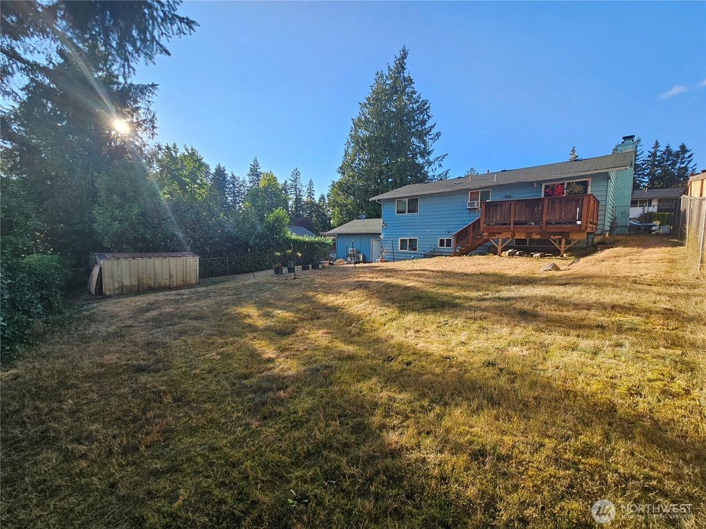 Photo of 12717 SE 190th Place Pl S, Renton, WA 98058 (MLS # 2418283)