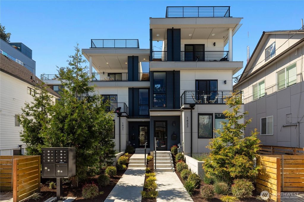 Photo of 1431 22nd Avenue, Seattle, WA 98122 (MLS # 2502724)