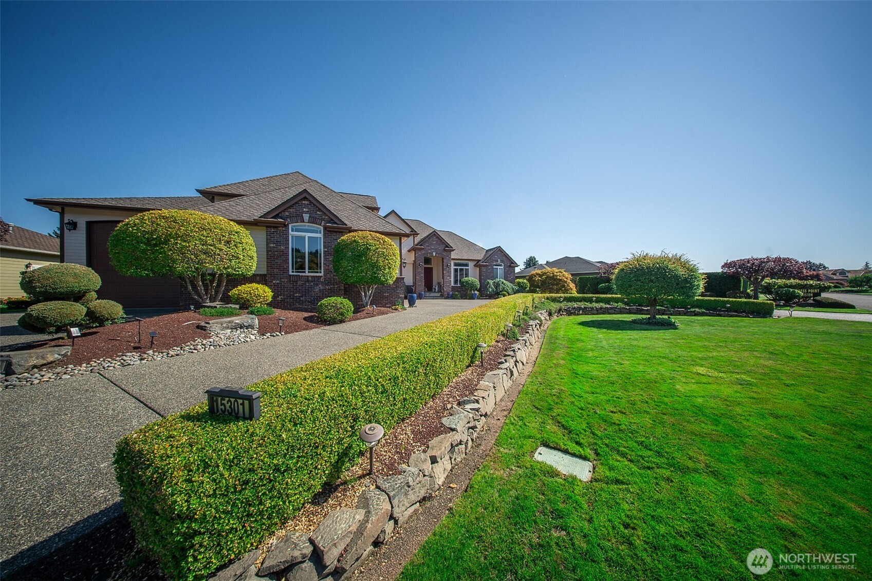 15301 147th Avenue E