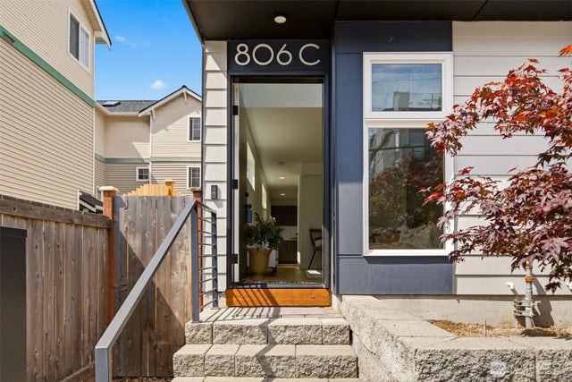 806 NW 50th Street C #C, Seattle