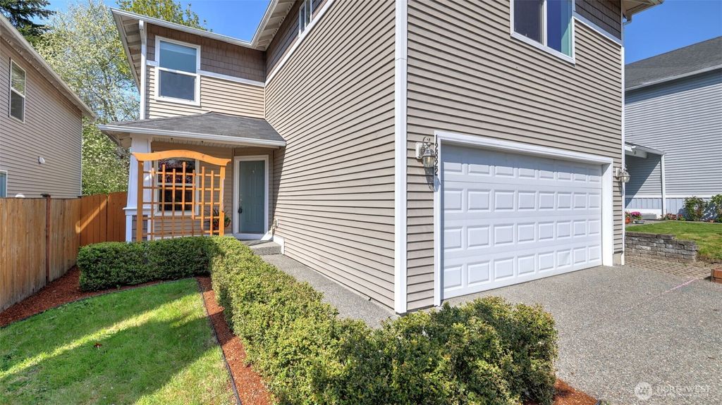 Photo of 12822 SE 226th Place, Kent, WA 98031 (MLS # 2364879)
