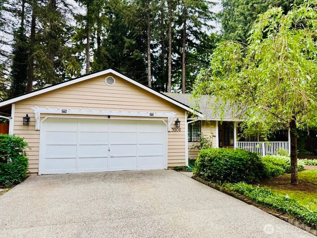 Photo of 3208 Duke Court SE, Olympia, WA 98503 (MLS # 2494910)