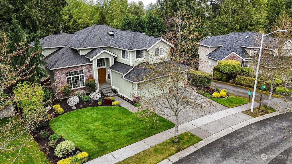 Photo of 19208 11th Place W, Lynnwood, WA 98036 (MLS # 2217268)