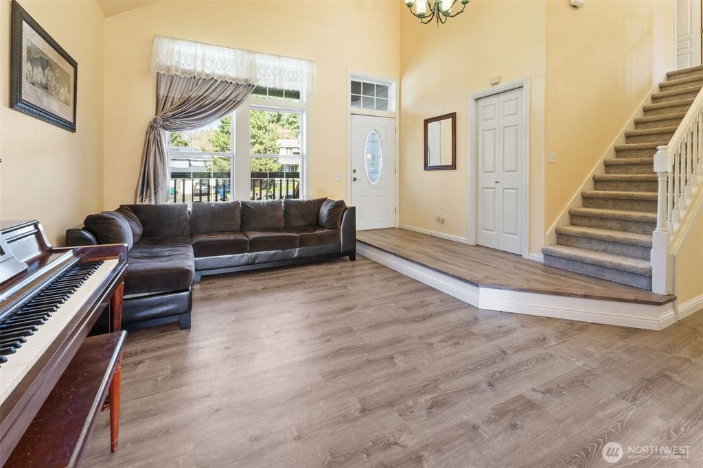 Photo of 37815 21st Court S, Federal Way, WA 98003 (MLS # 2501119)