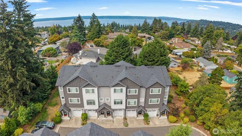 Photo of 177 SW 185th Lane, Normandy Park, WA 98166 (MLS # 2572785)