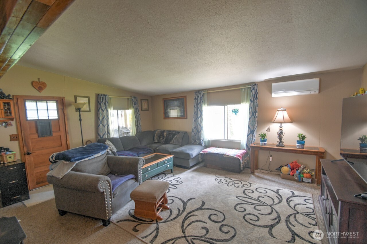 17340 Sargent Road SW 15