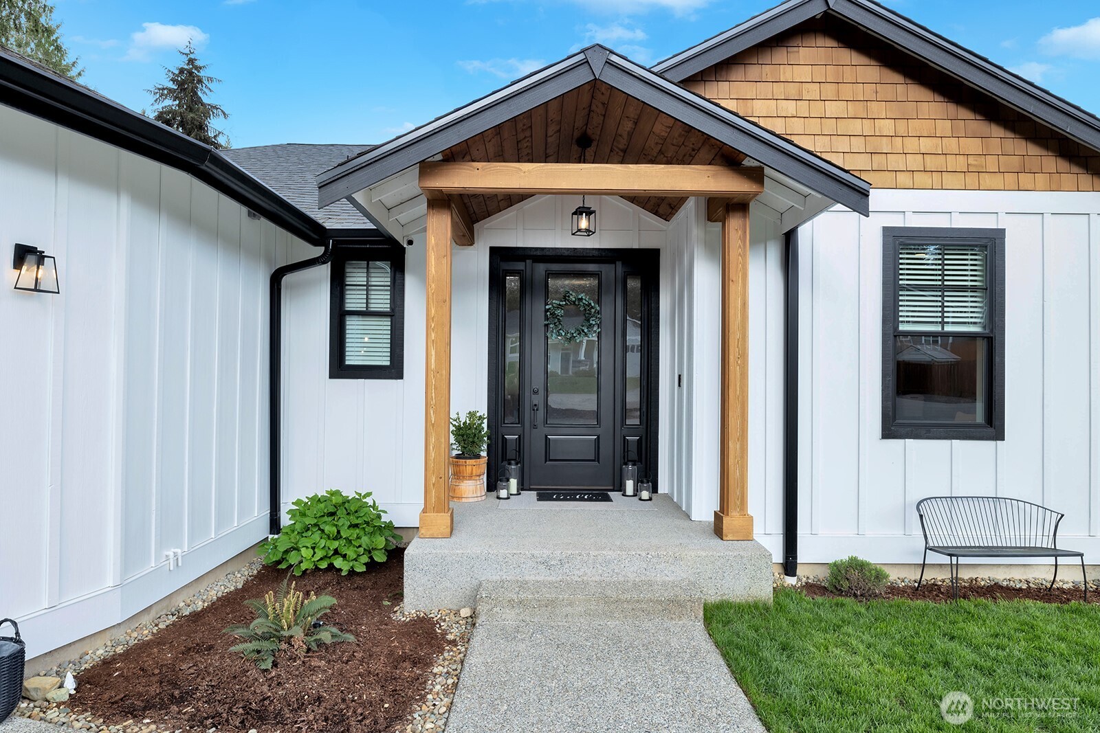 110 E Eugenia Place