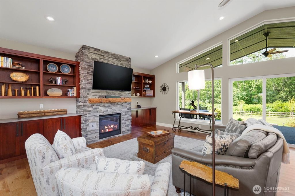 listing image 9363216017552163828