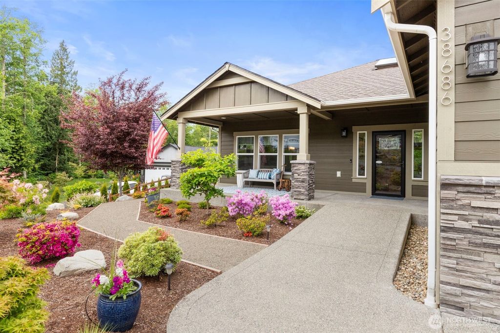 listing image 9364685873651190495