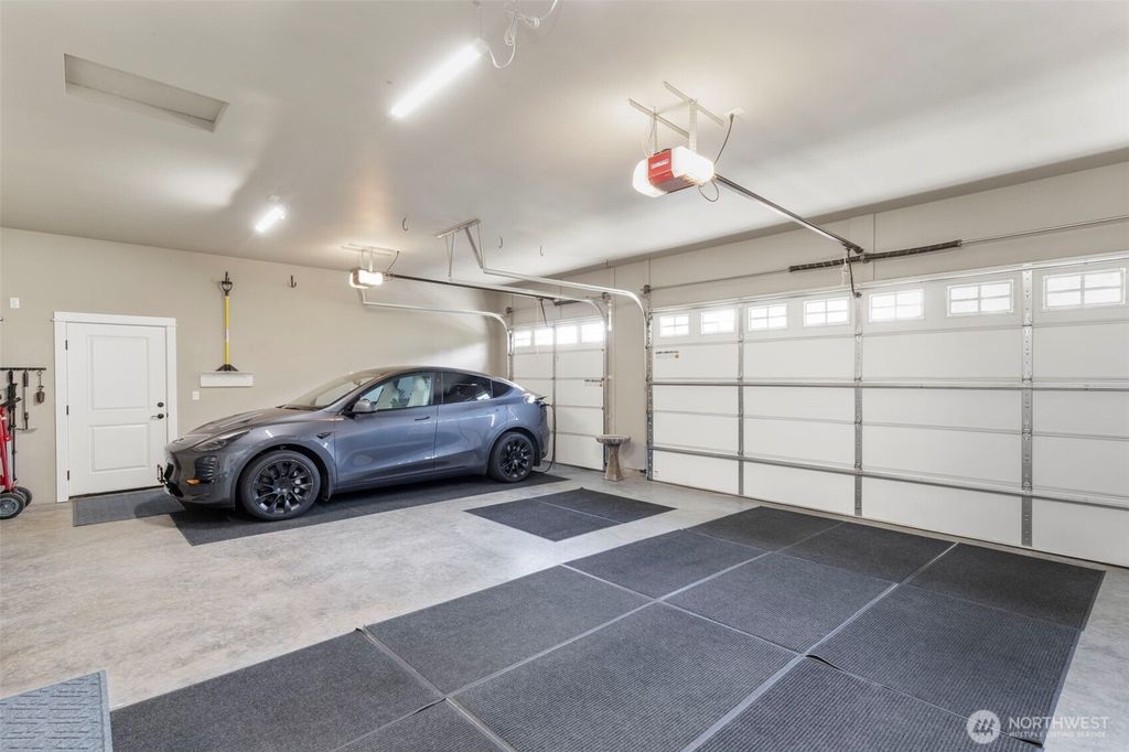 listing image 9361731400686904054