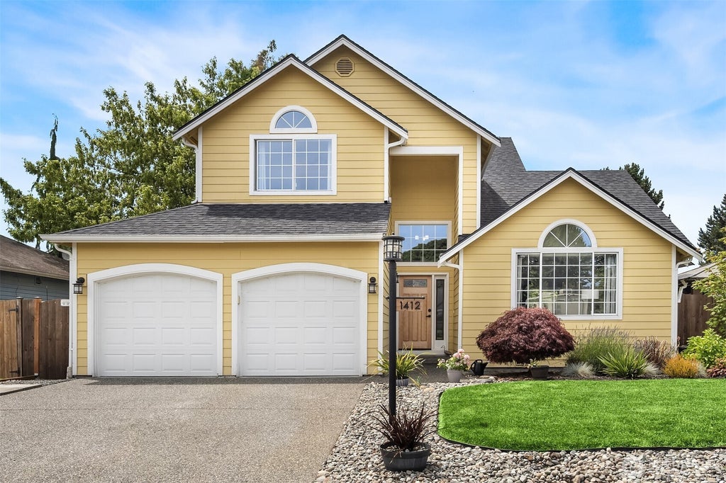 Photo of 1412 90th Drive NE, Lake Stevens, WA 98258 (MLS # 2545934)