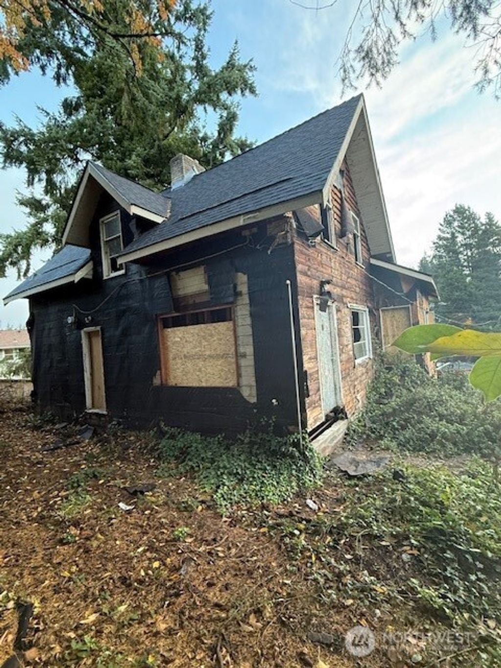 Photo of 18011 4th Avenue NW, Shoreline, WA 98177 (MLS # 2448866)