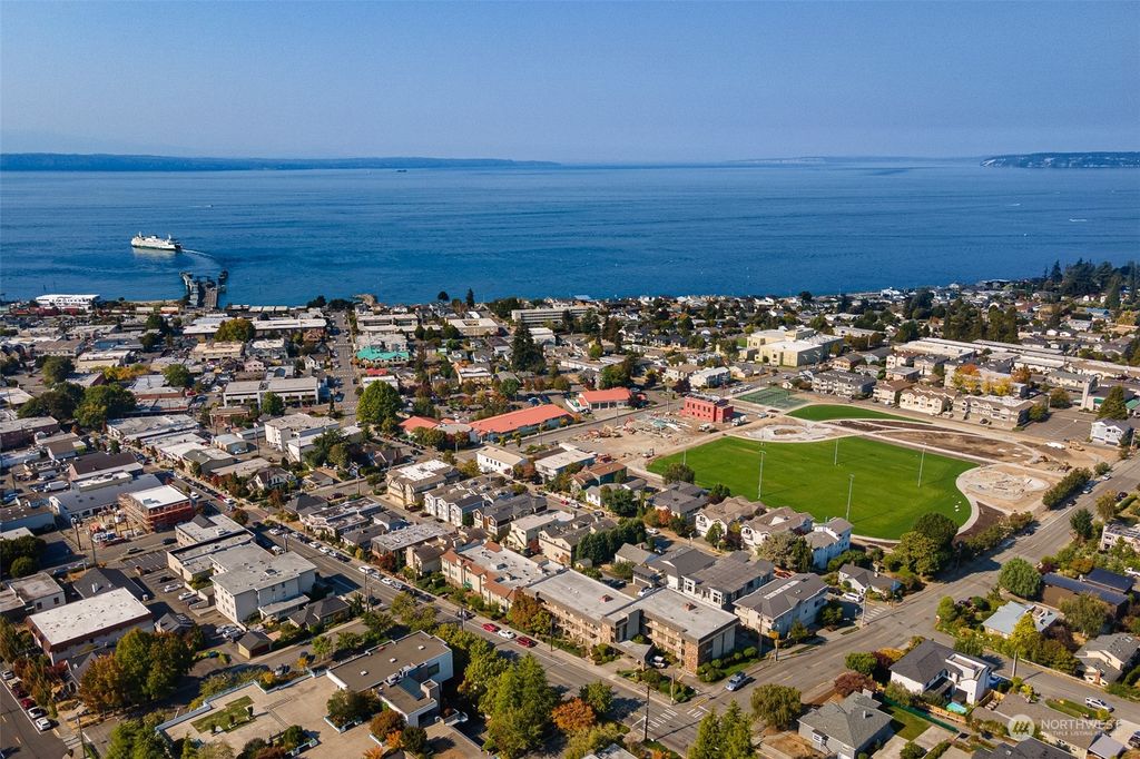 Photo of 655 Main Street #301, Edmonds, WA 98020 (MLS # 2003666)