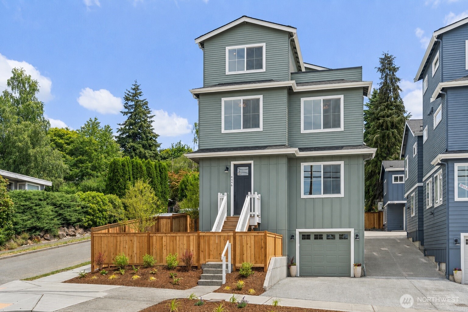 4146 3rd Avenue NW