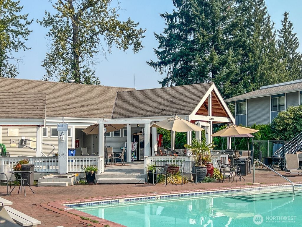 Photo of 17203 NE 45th St St #43, Redmond, WA 98052 (MLS # 2430431)