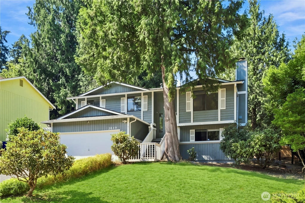 Photo of 3849 166th Avenue SE, Bellevue, WA 98008 (MLS # 2590906)