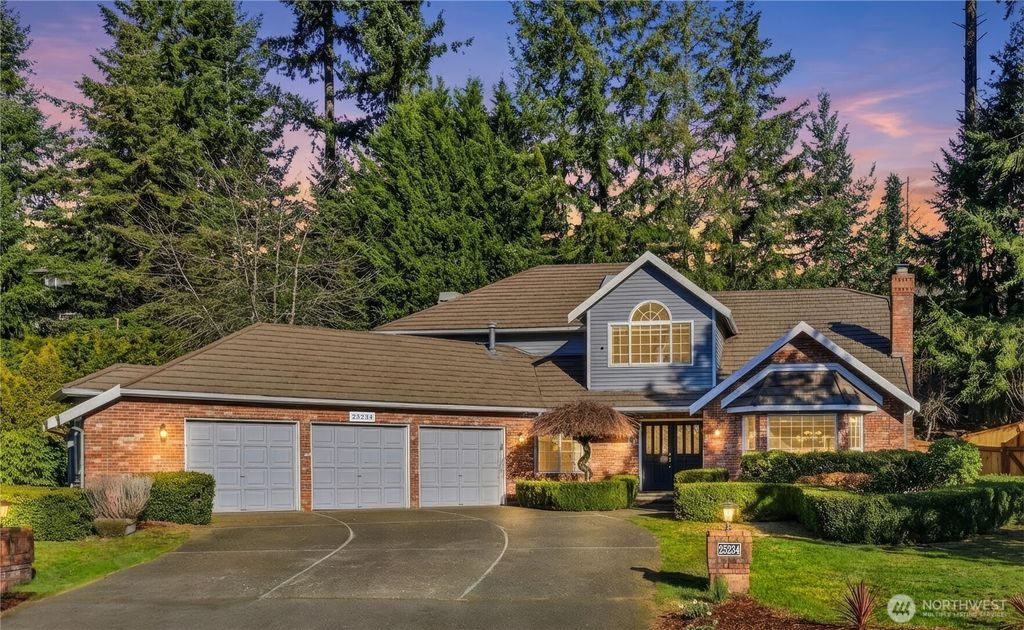 Photo of 25234 234th Avenue SE, Maple Valley, WA 98038 (MLS # 2473002)