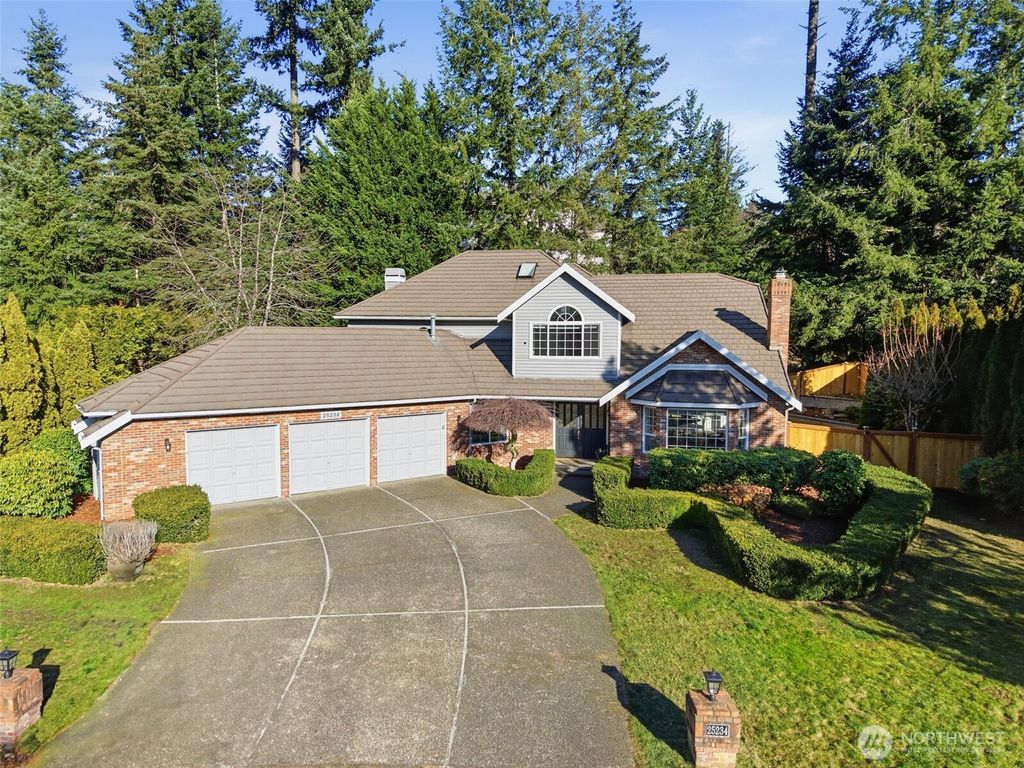 Photo of 25234 234th Avenue SE, Maple Valley, WA 98038 (MLS # 2473002)