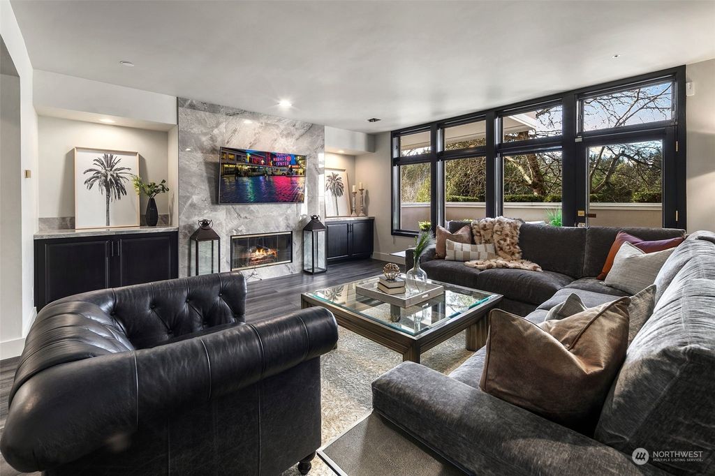 Photo of 600 Bellevue Way SE #102, Bellevue, WA 98004 (MLS # 2190031)