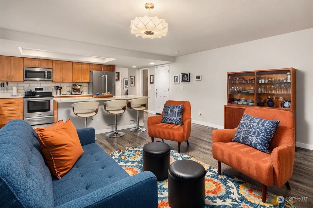 Photo of 31512 42nd Avenue SW, Federal Way, WA 98023 (MLS # 2192016)