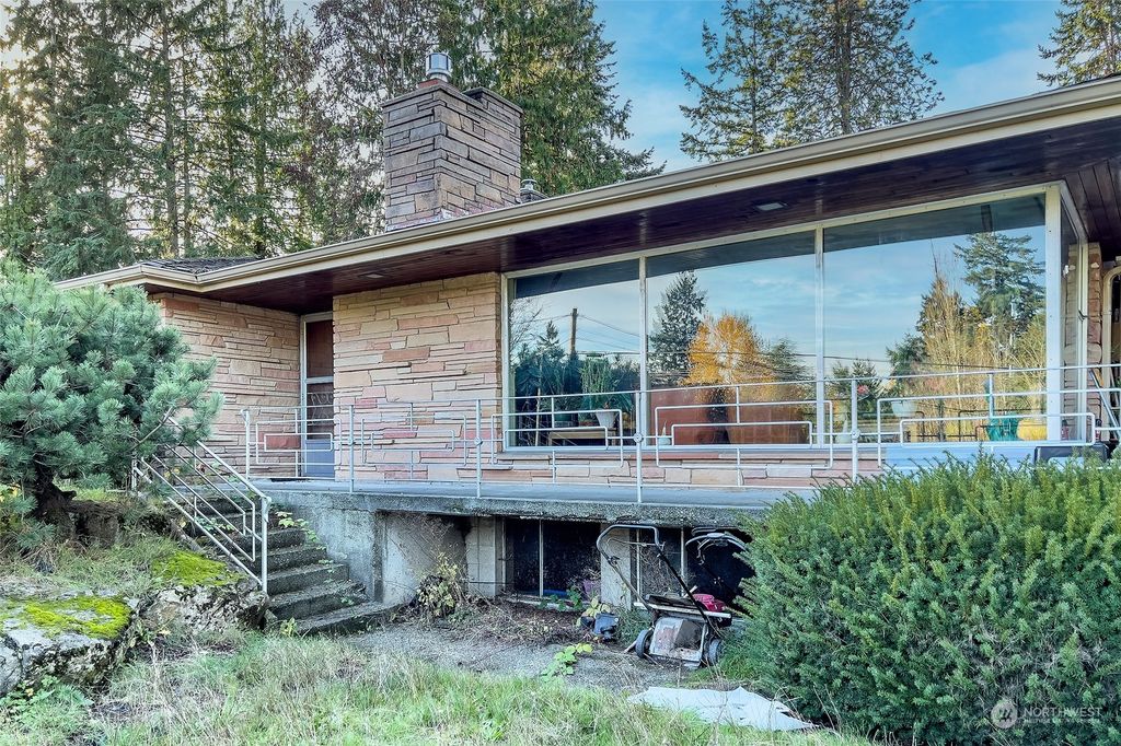 Photo of 19411 19505 108th Avenue SE, Renton, WA 98055 (MLS # 2264980)