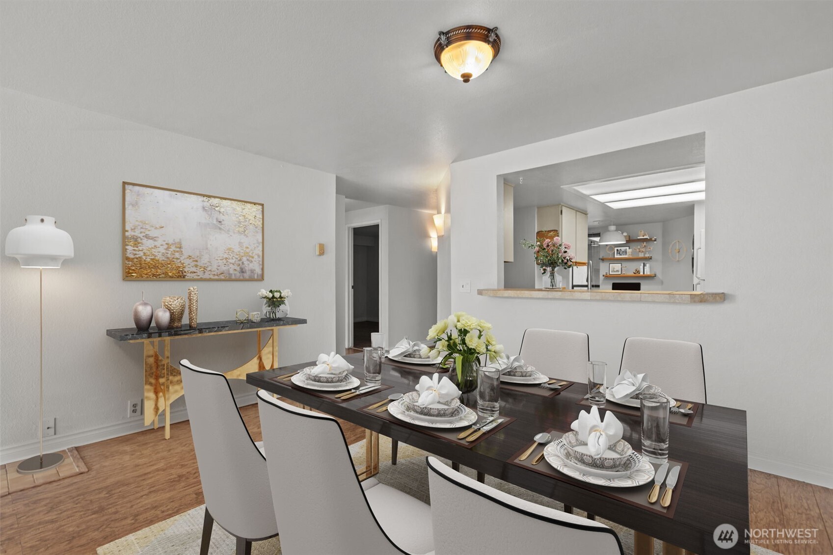 500 W Roy Street W103