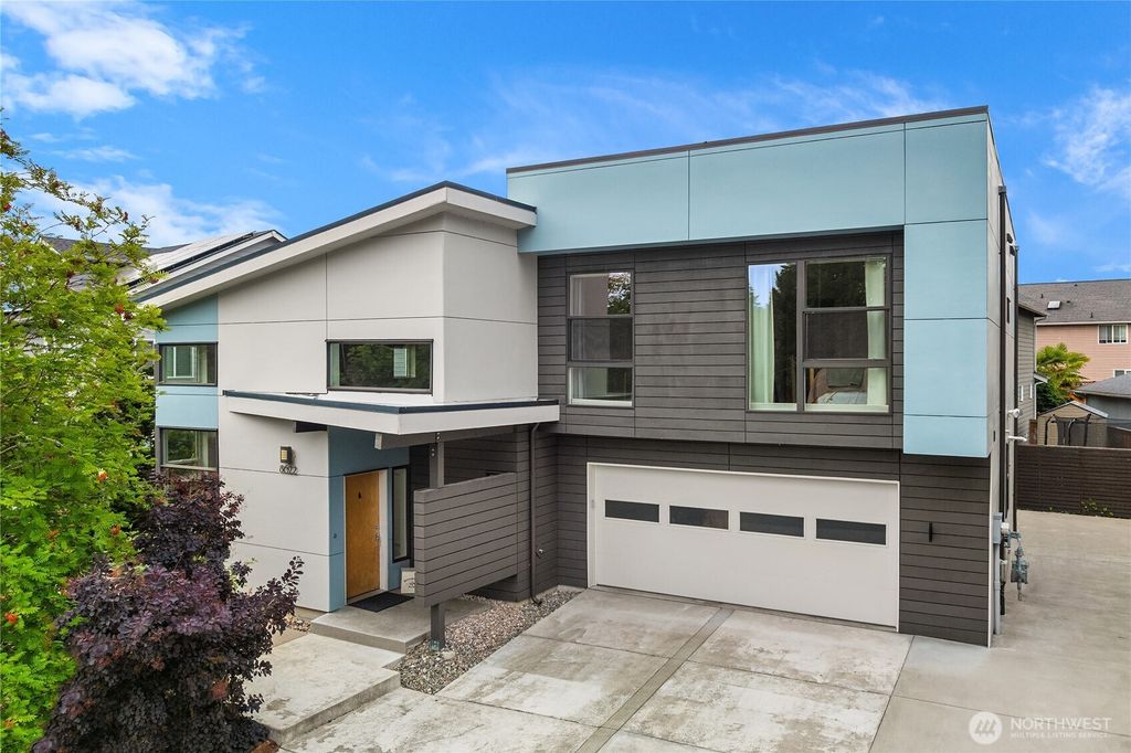 Photo of 8622 NE 177th Place, Bothell, WA 98011 (MLS # 2400653)