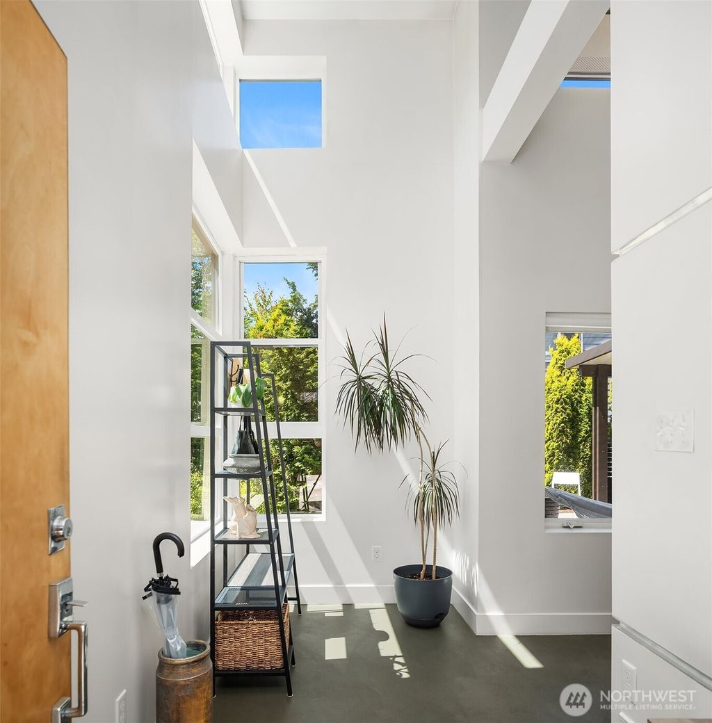 Photo of 8622 NE 177th Place, Bothell, WA 98011 (MLS # 2400653)