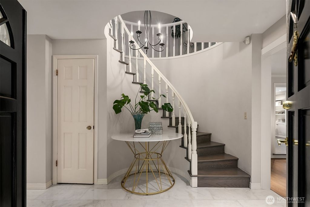 Photo of 2857 134th Avenue NE, Bellevue, WA 98005 (MLS # 2492252)