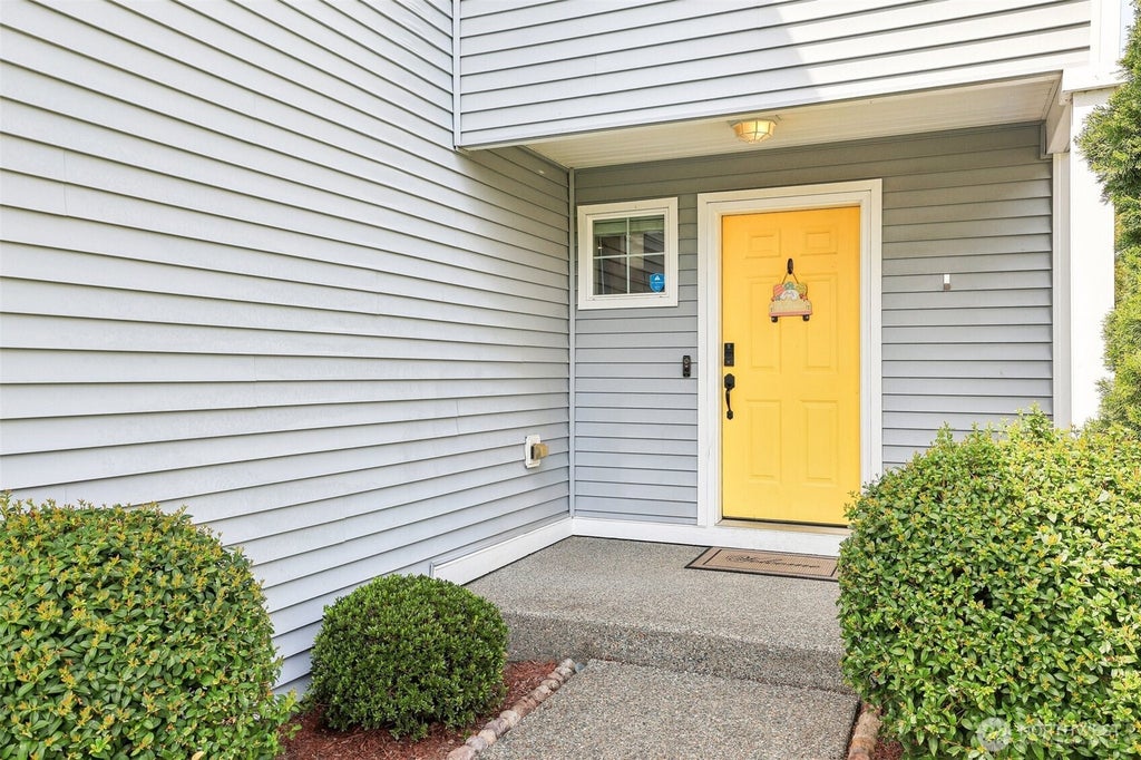 Photo of 21622 SE 297th Street, Kent, WA 98042 (MLS # 2586456)