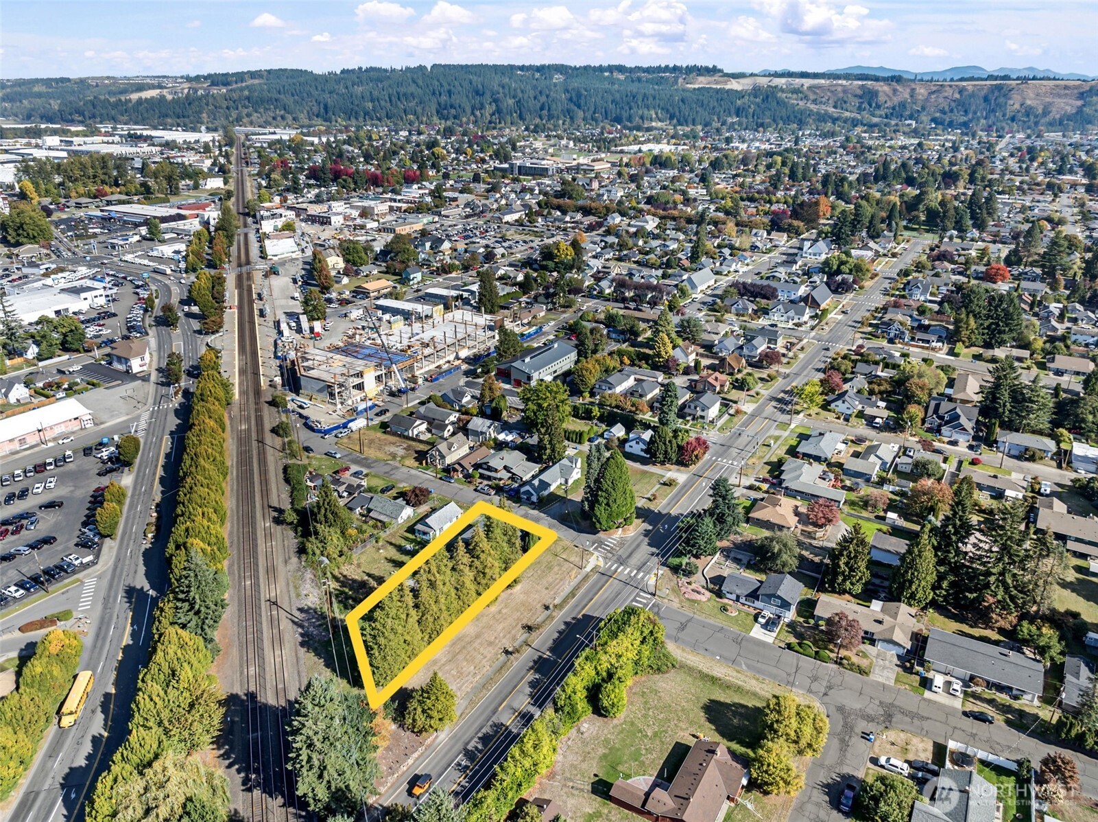 610 McKinnon Avenue