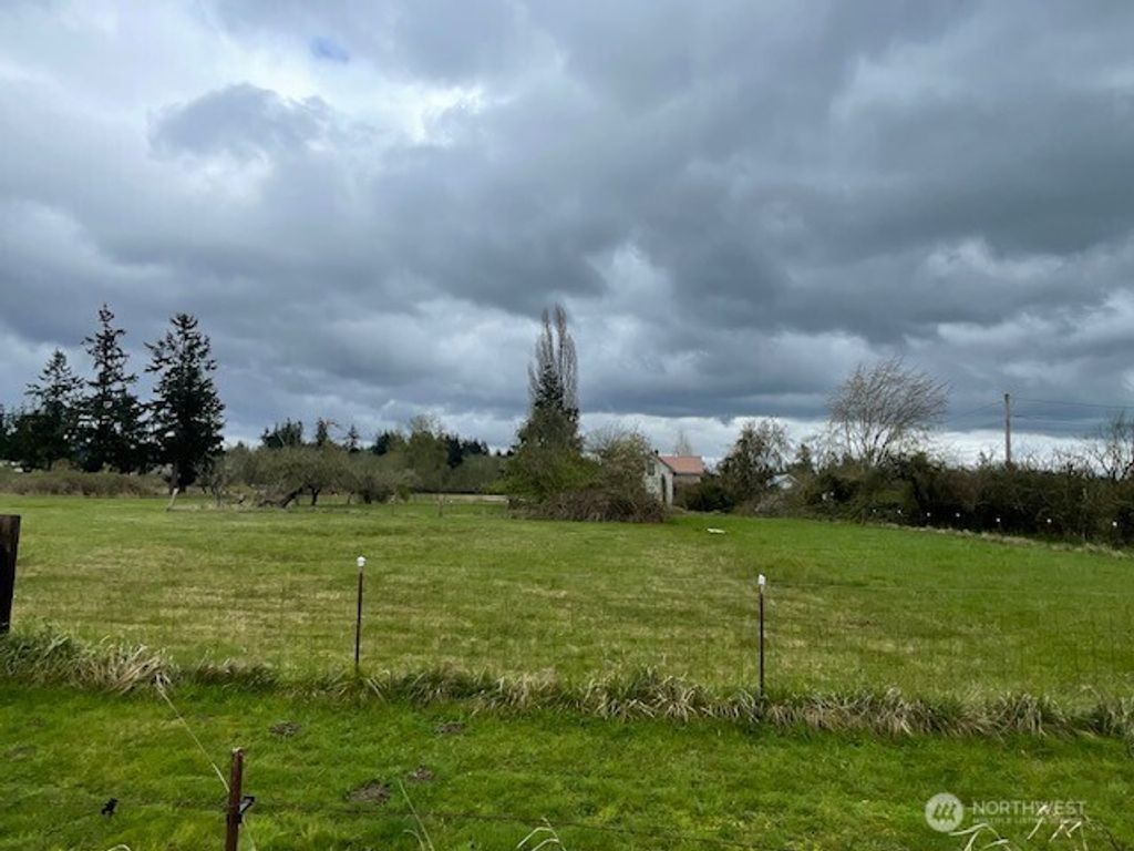 Photo of 28603 68th Avenue NW, Stanwood, WA 98292 (MLS # 2356930)