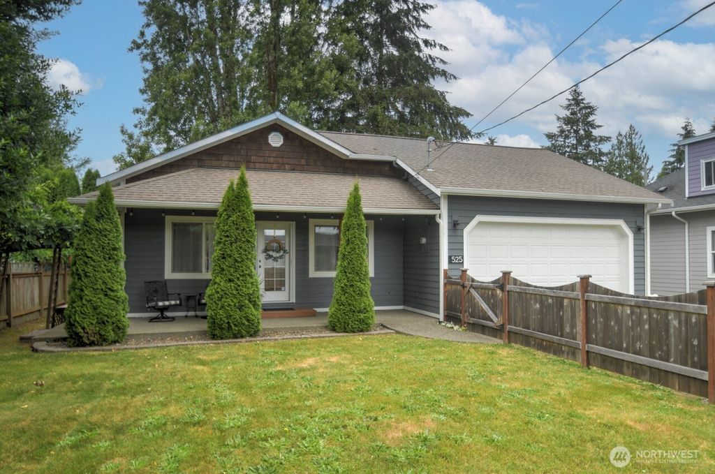 Photo of 525 Wilson Street SE, Olympia, WA 98501 (MLS # 2552748)