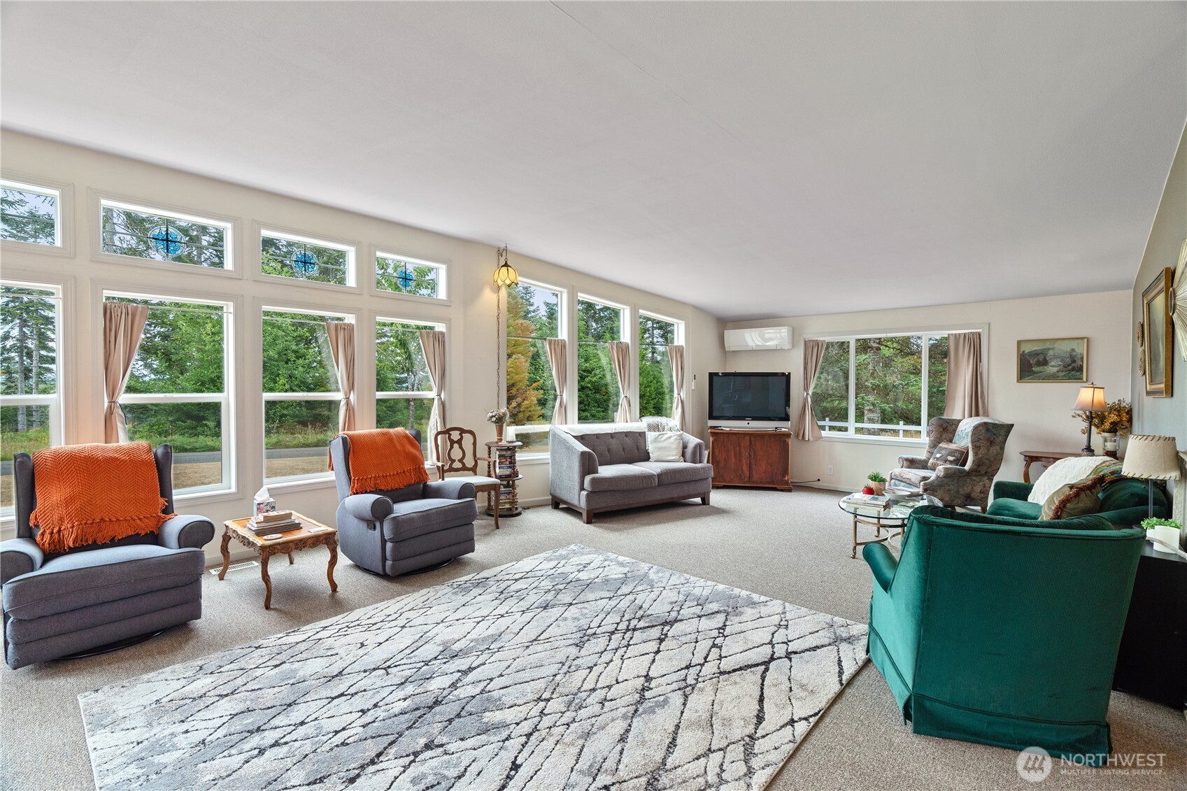 2900 Mallis Landing Road