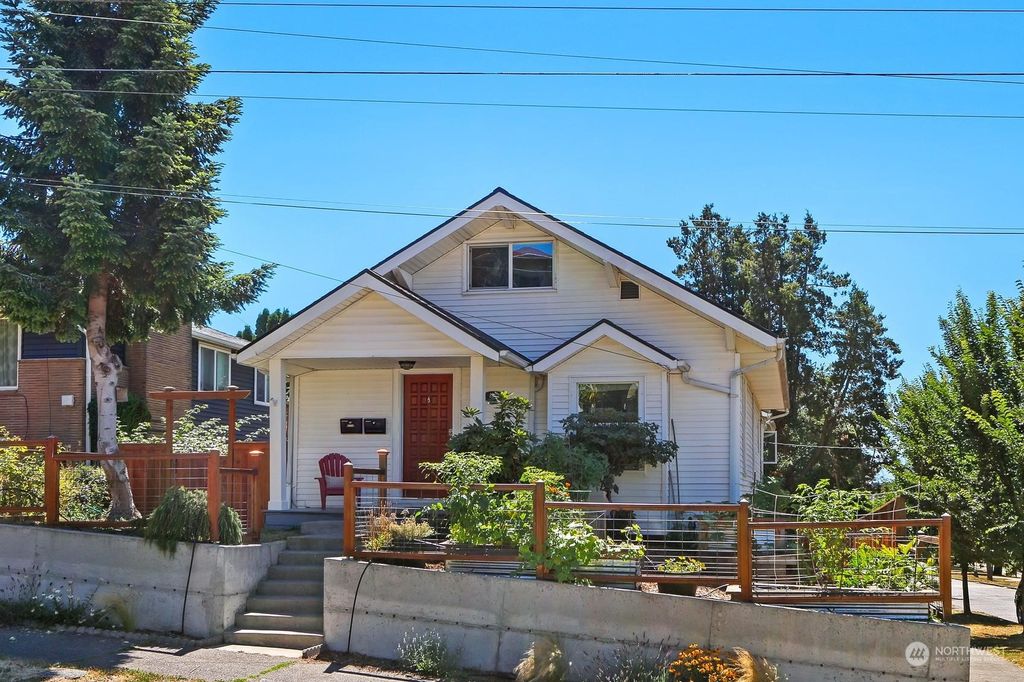 Photo of 4203 S Juneau Street, Seattle, WA 98118 (MLS # 2148337)