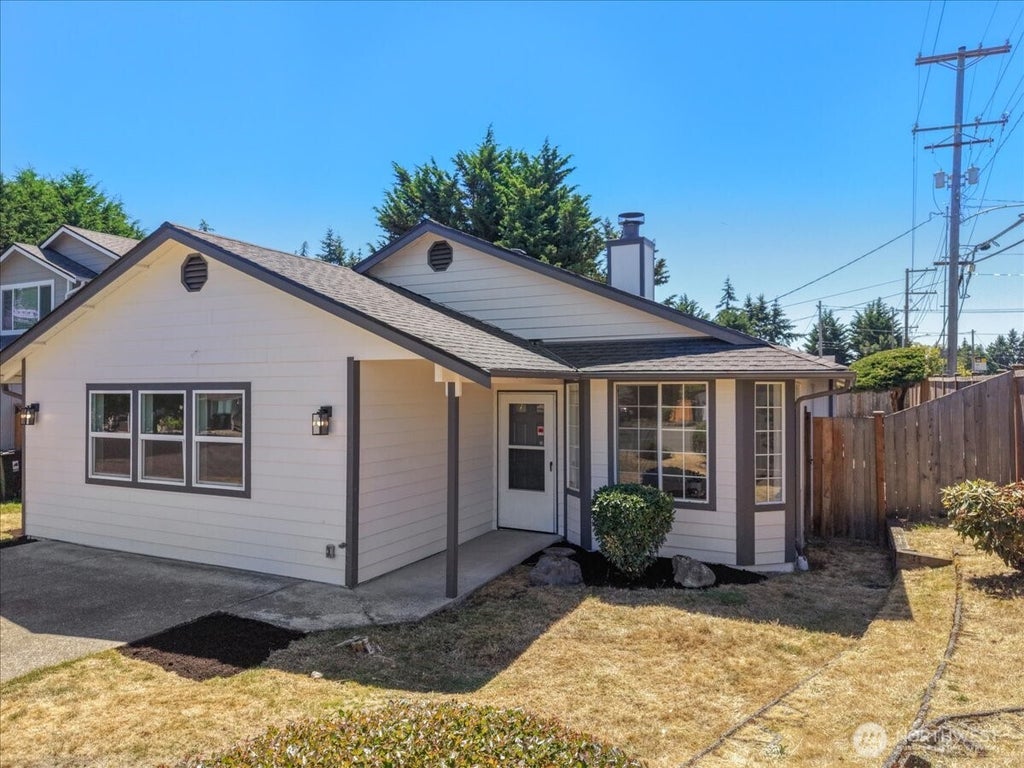 Photo of 4902 33rd Street Ct NE, Tacoma, WA 98422 (MLS # 2553055)