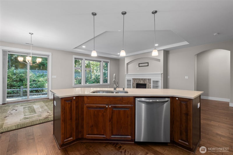 3401 Fox Ct.