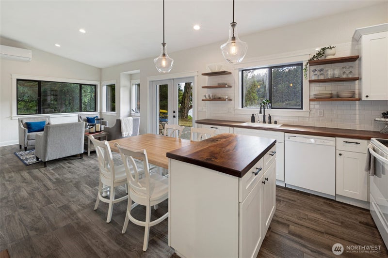 42 Kingfisher Lane
