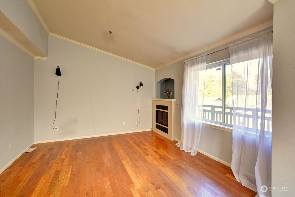 Photo of 901 E Marine View Drive #502, Everett, WA 98201 (MLS # 1996793)