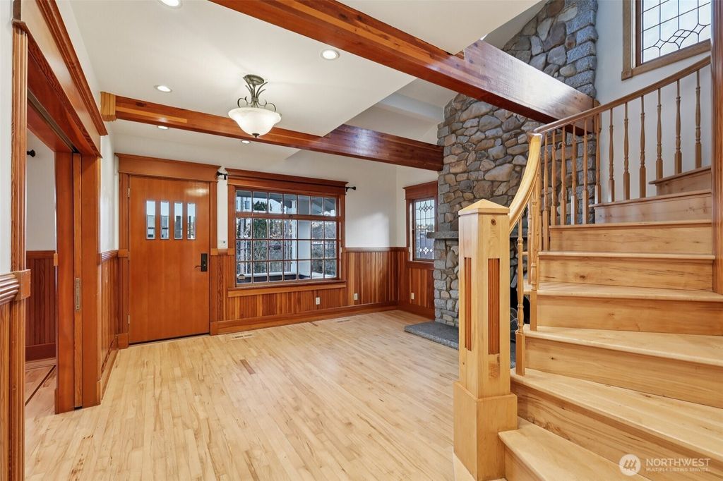 Photo of 3411 22nd Avenue W, Seattle, WA 98199 (MLS # 2466616)