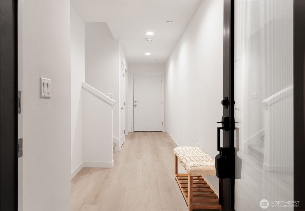 Photo of 12314 14th Avenue NE #B, Seattle, WA 98125 (MLS # 2347202)