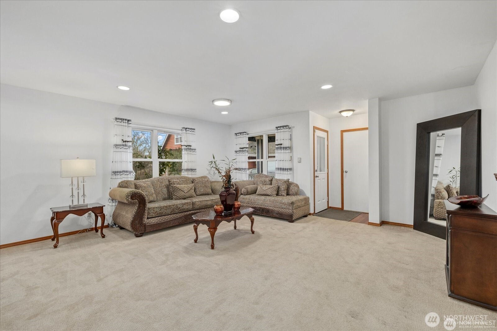 128 Milwaukee Boulevard S