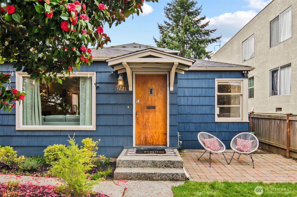 Photo of 9221 17th Avenue SW, Seattle, WA 98106 (MLS # 2342674)