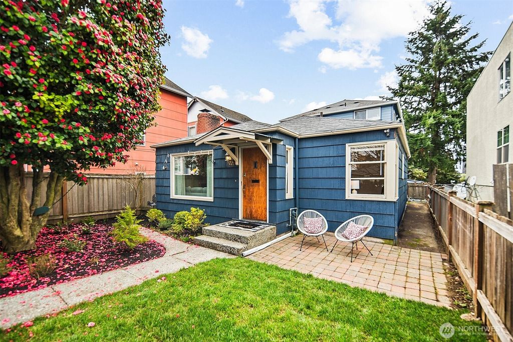 Photo of 9221 17th Avenue SW, Seattle, WA 98106 (MLS # 2342674)