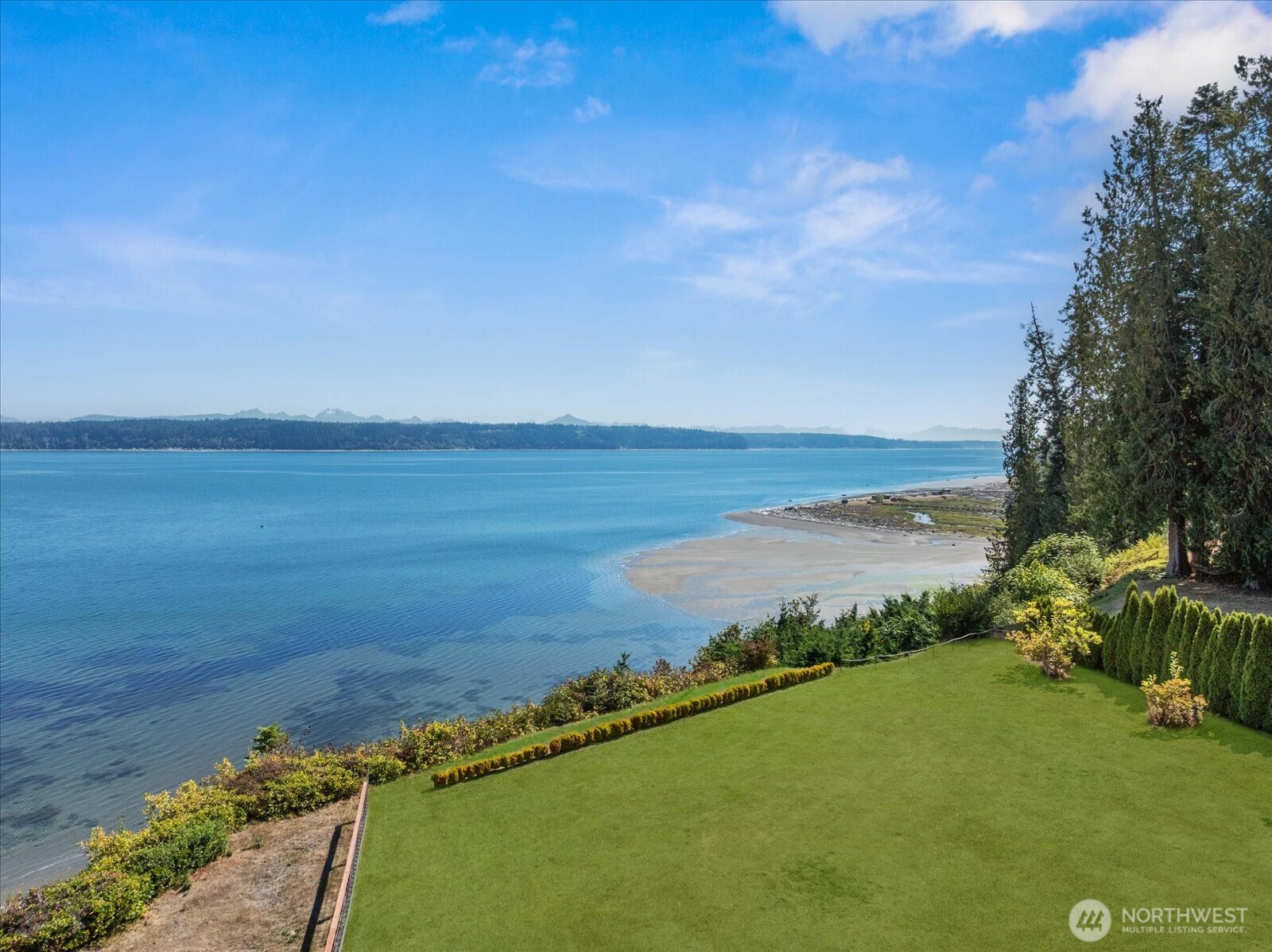 2597 SE Camano Drive