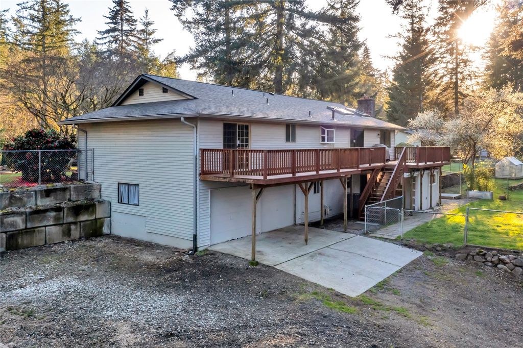 Photo of 20632 SE 288th Place, Kent, WA 98042 (MLS # 2492409)