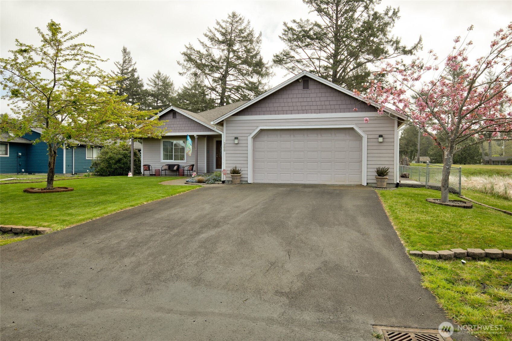 266 Octopus Avenue NE