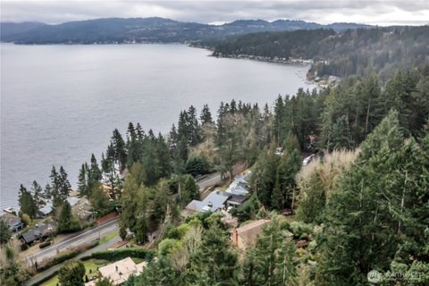 631 W Lake Sammamish Parkway NE Bellevue WA 98008