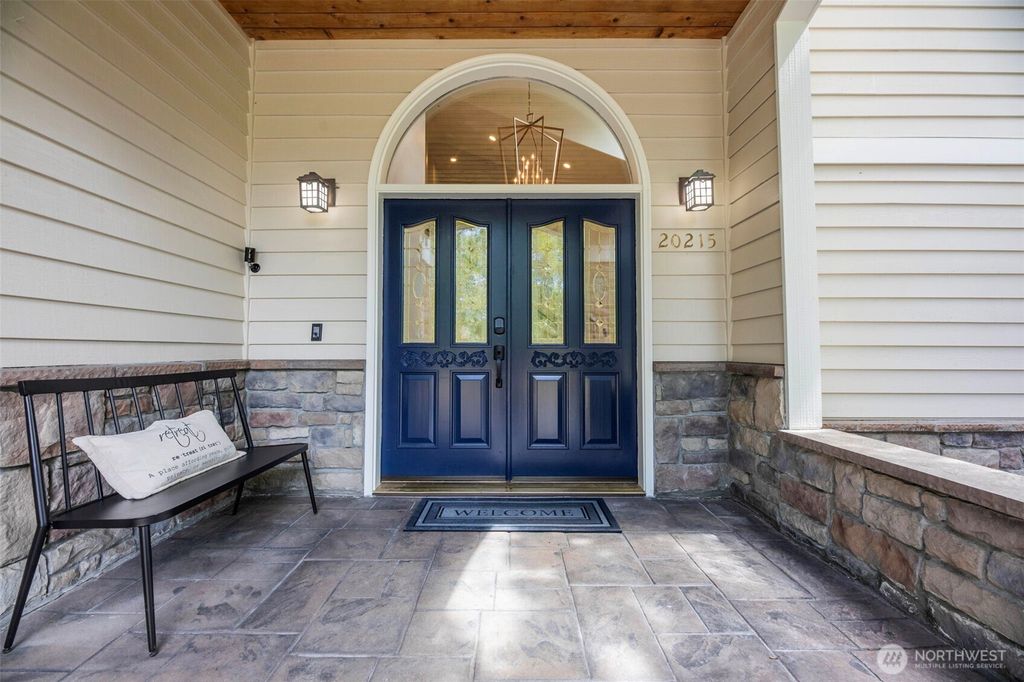 Photo of 20215 SE 123rd Avenue, Snohomish, WA 98296 (MLS # 2440970)